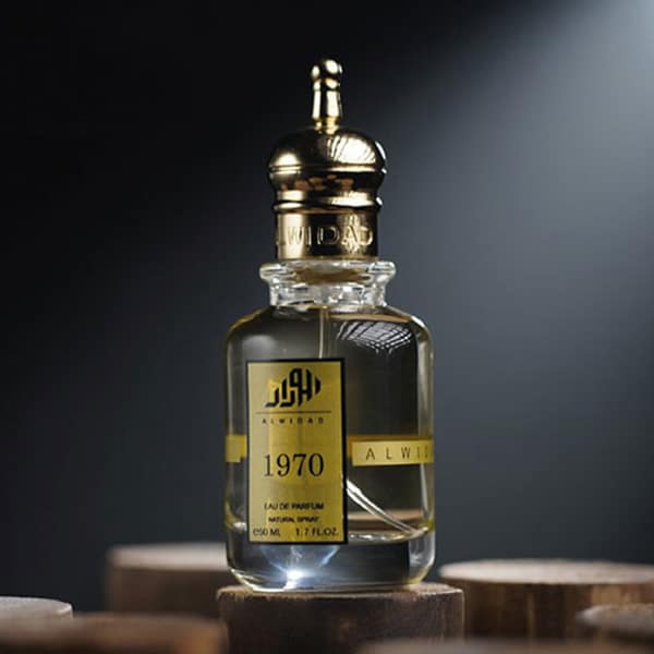 عطر 1970 الأصلي بخلاصة شجرة العلعلان العمانية النادرة - عطر يومي بارد وفواح - 50 مل